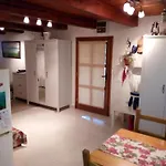Pecsely Apartman 公寓 Pécsely
