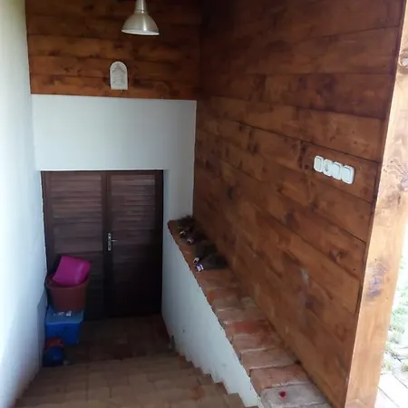 Pecsely Apartman * Pecsely