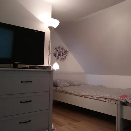 Pecsely Apartman *