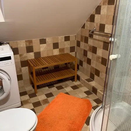 Pecsely Apartman Pecsely