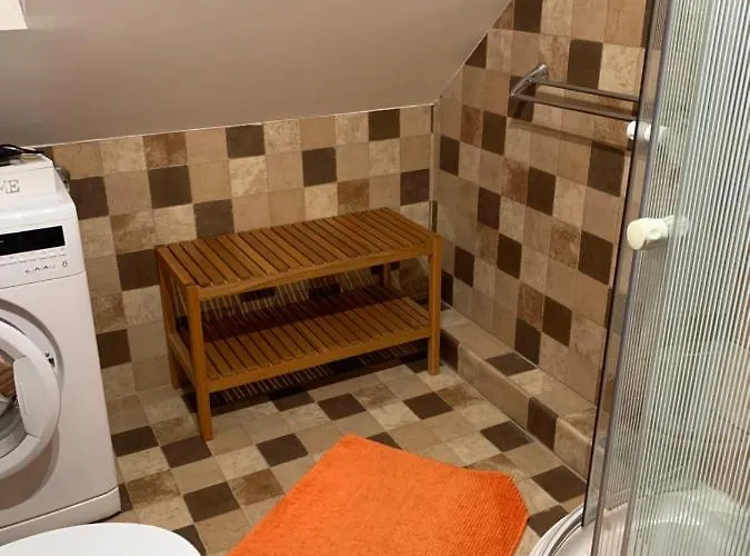 Pecsely Apartman Pécsely